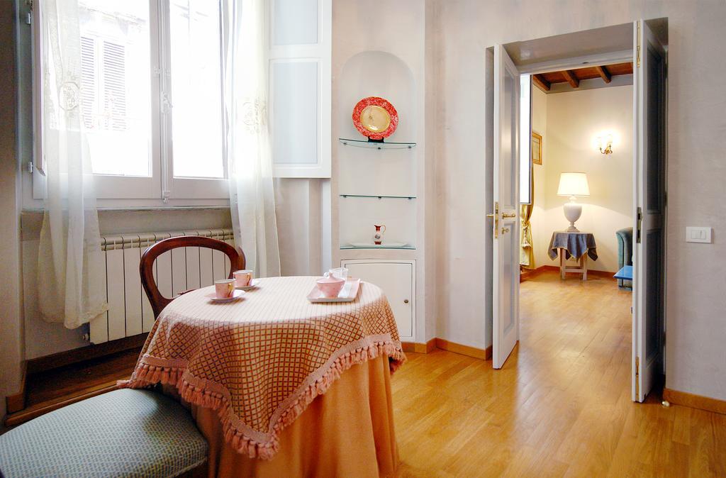 Piazza Di Spagna Sweet Home Róma Szoba fotó